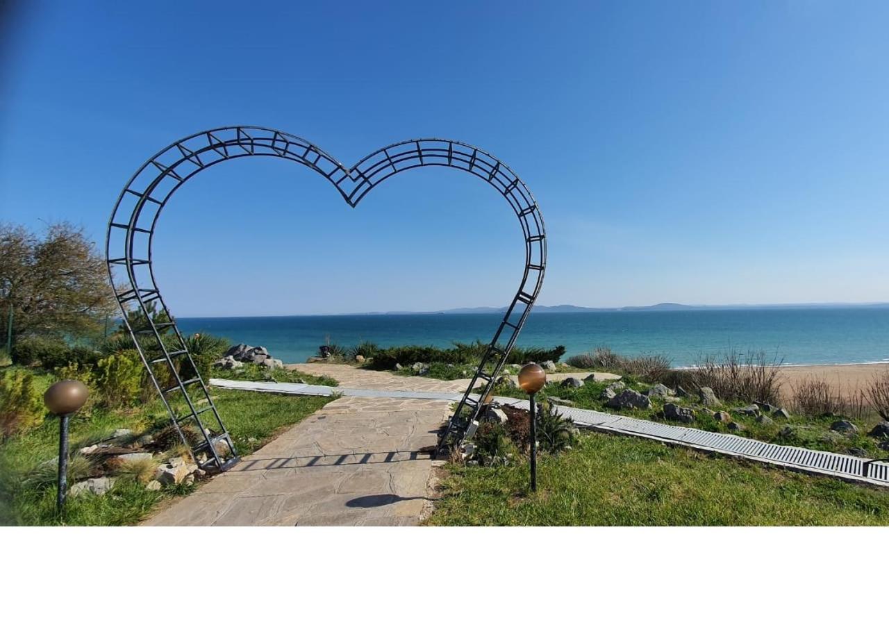 K&K Beach Luxury بورغاس المظهر الخارجي الصورة