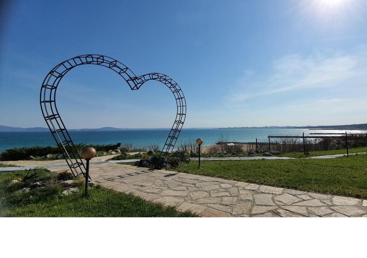 K&K Beach Luxury بورغاس المظهر الخارجي الصورة